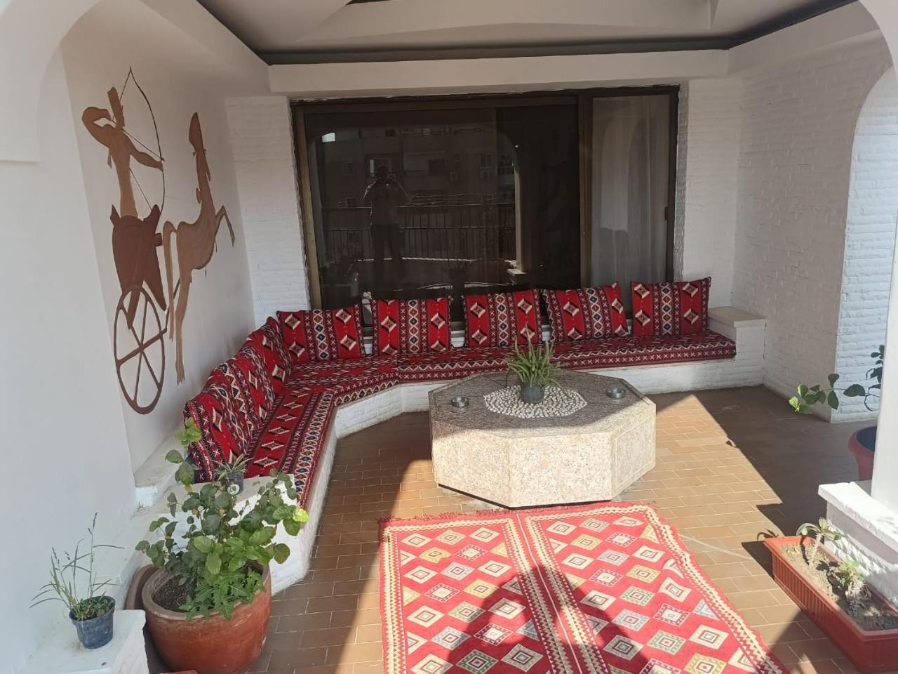 Pyramids Nights Hostel Kafrat al Jabal Ngoại thất bức ảnh