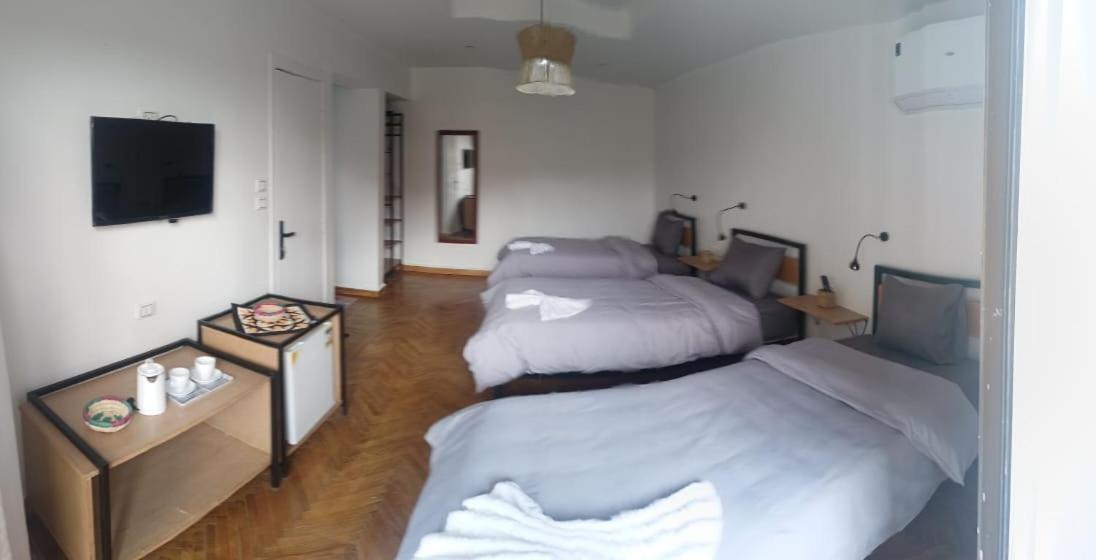 Pyramids Nights Hostel Kafrat al Jabal Ngoại thất bức ảnh